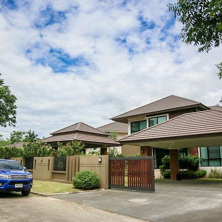 Moin 1617 Luxury Double-Pool Villa チエンマイ エクステリア 写真