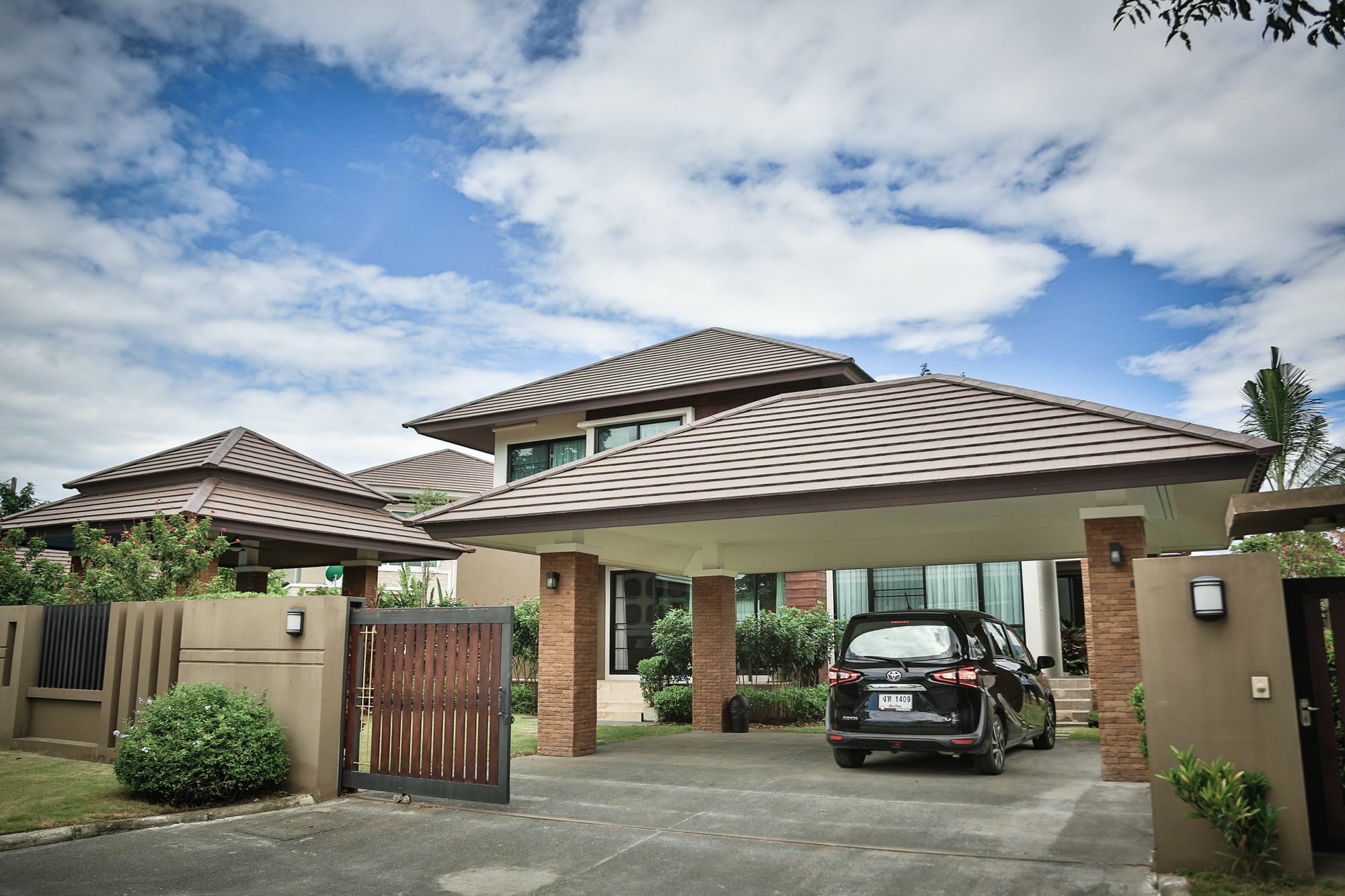 Moin 1617 Luxury Double-Pool Villa チエンマイ エクステリア 写真